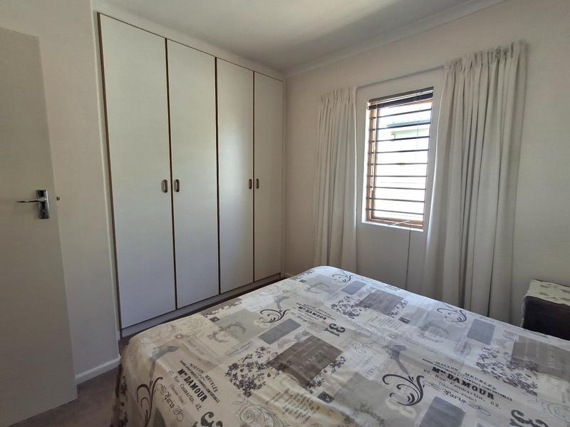 3 Bedroom Property for Sale in Britannia Bay Western Cape